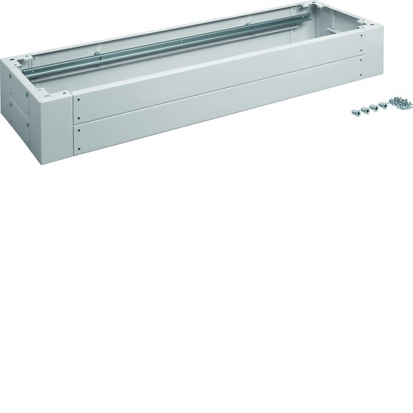 Hager FZ935SD Sockelleisten,univers 200x400mm HxT für Schrankbreite 1350mm,Schutzklasse II